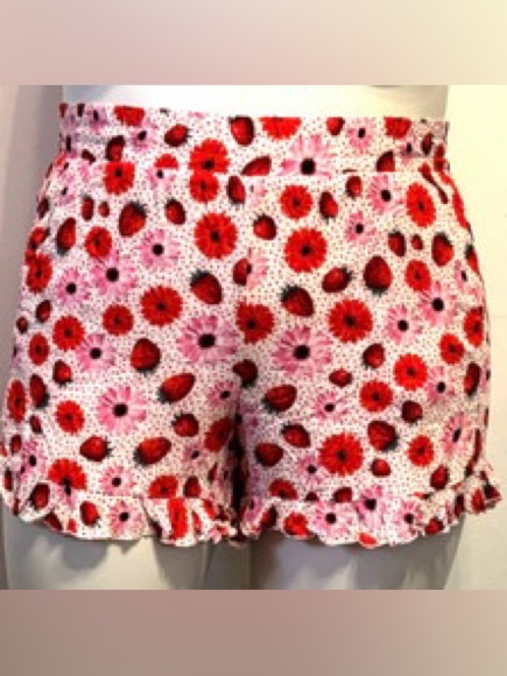 Torrid Strawberry Flower High Rise Bloomers Shorts 4X